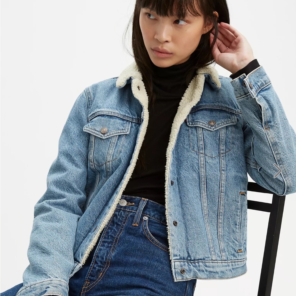 ORIGINAL SHERPA TRUCKER JACKET  Women's Blue Denim Jacket
